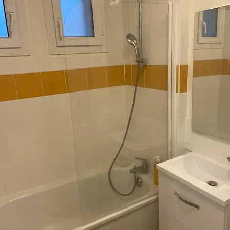 Confortable Pour Petit Budget