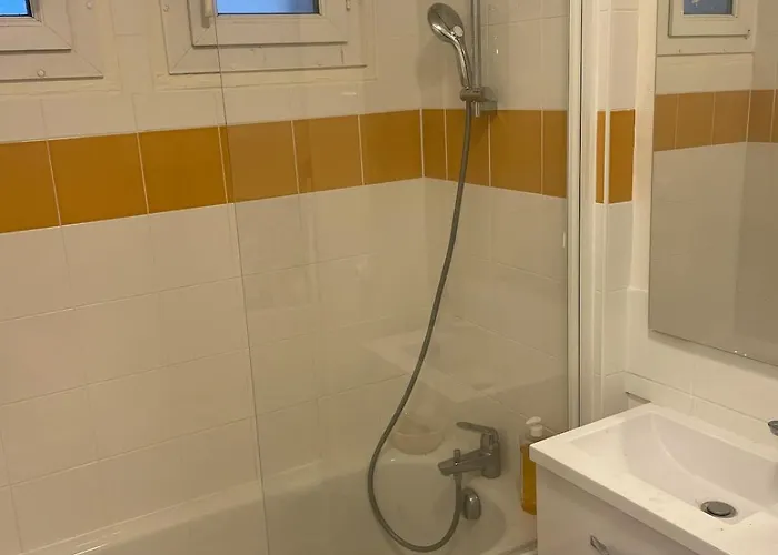 Confortable Pour Petit Budget Le Mans